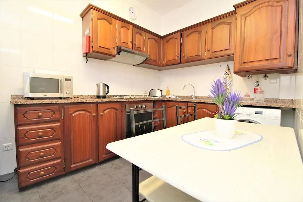 Daire Holiday House Villa Marmeleiros Funchal